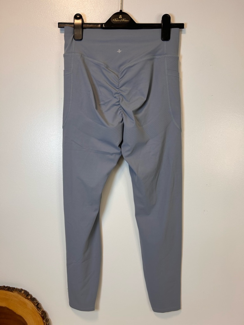 Halara UltraSculpt High Waist Butt Lift Tummy Control Leggings Gray Size Medium - Picture 3 of 7